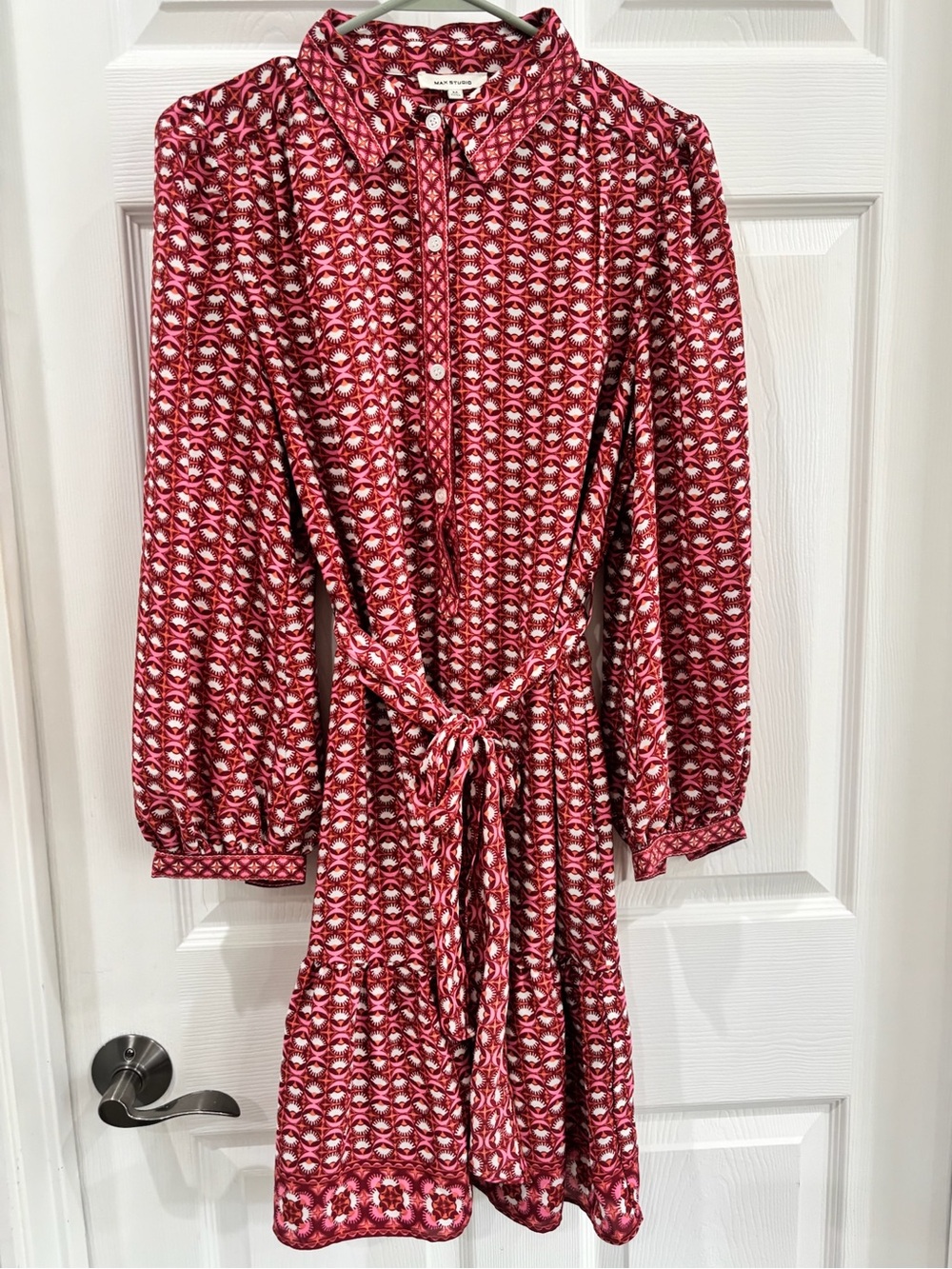 Max Studio Red Printed Long Sleeve Tie-Waist Shirt Dress